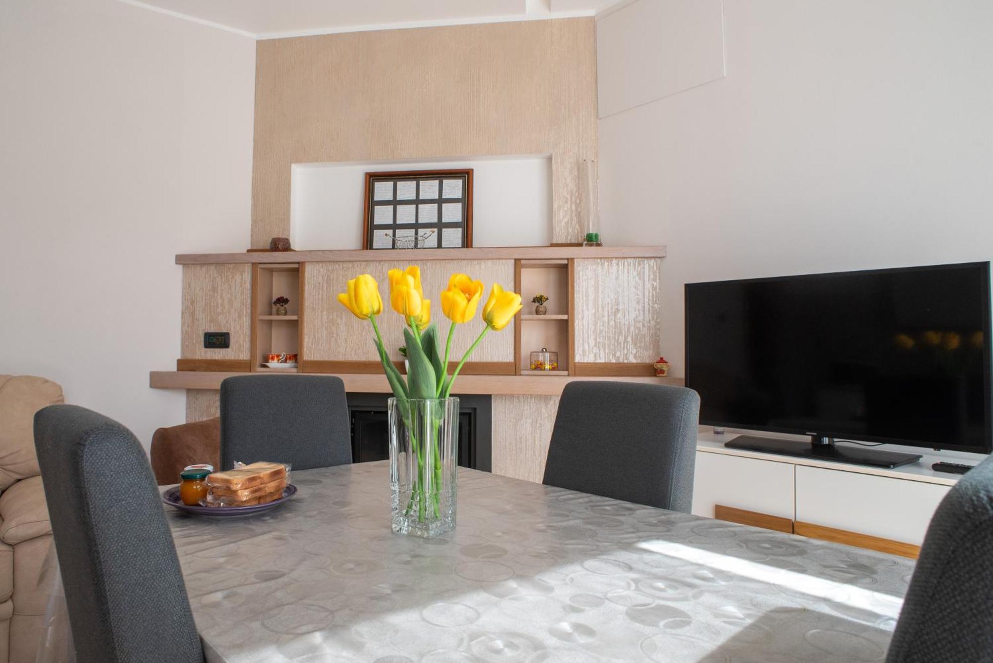 Casa Gioia - Giardino Privato, Vista Panoramica, Comfort E Barbecue 维贾内洛 外观 照片